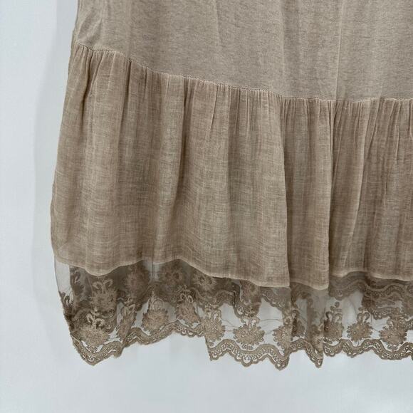 Cherishh Tan Scoop Neck Roll Tab Sleeve Lace Trim Boho Shift Dress Size Medium - Picture 3 of 9